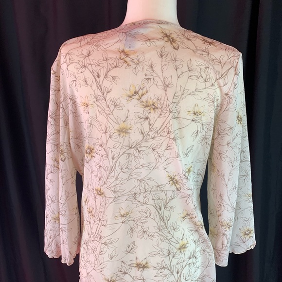 Nine & Co. cream and brown floral blouse size XL - Picture 3 of 6